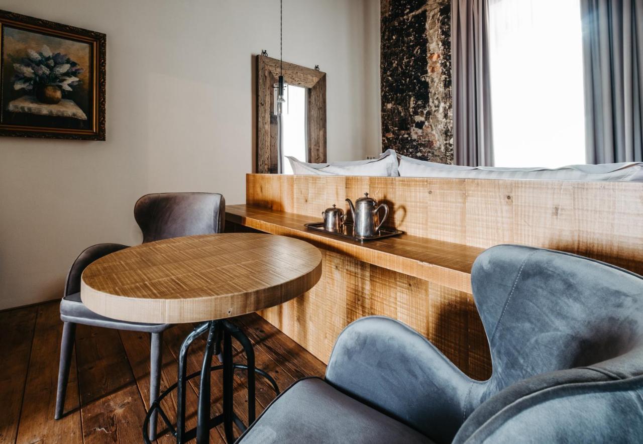 Boutique Hotel Corso Revnice Bagian luar foto