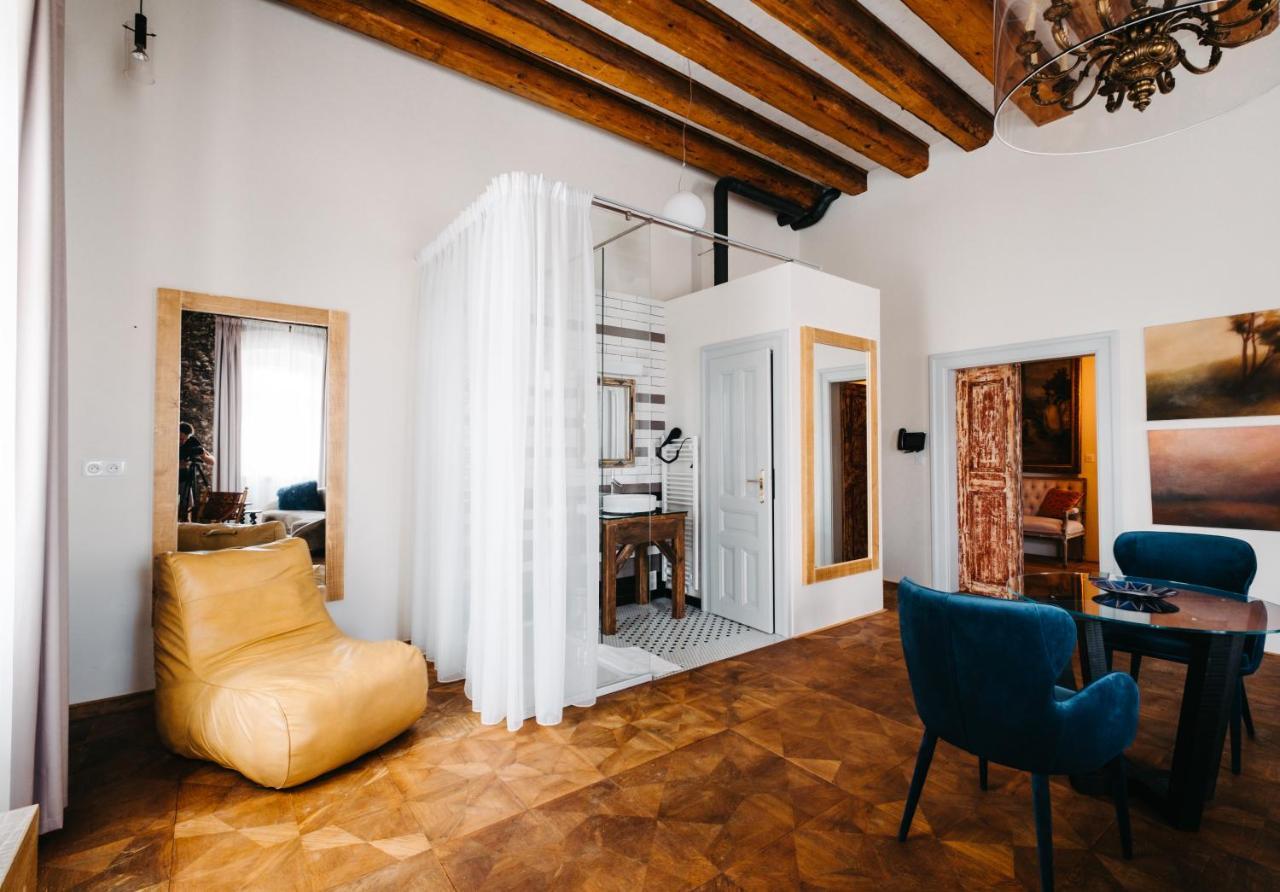 Boutique Hotel Corso Revnice Bagian luar foto